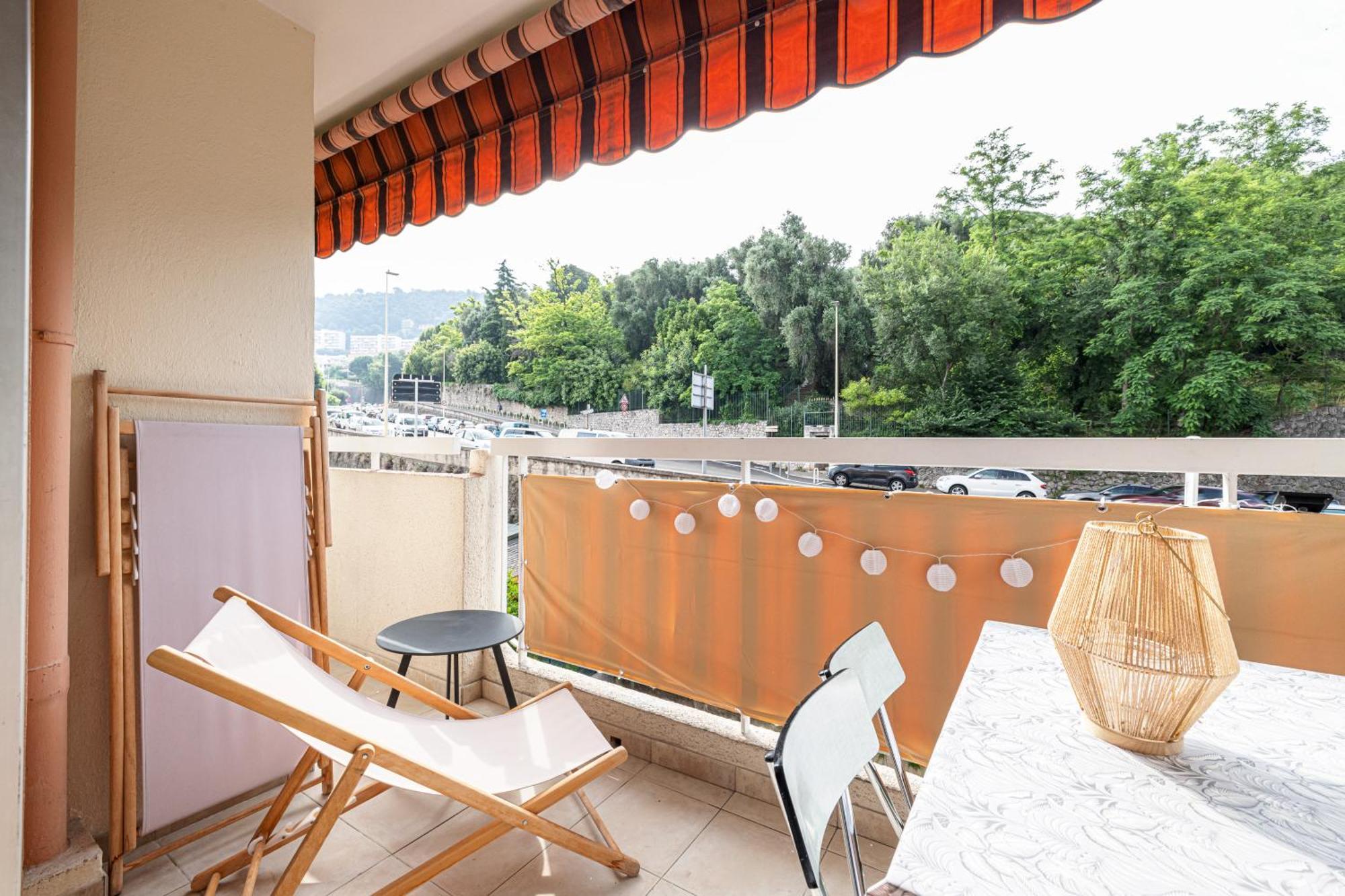 Appartement 2P Renove Avec Terrasse Au Port De Nice Luaran gambar