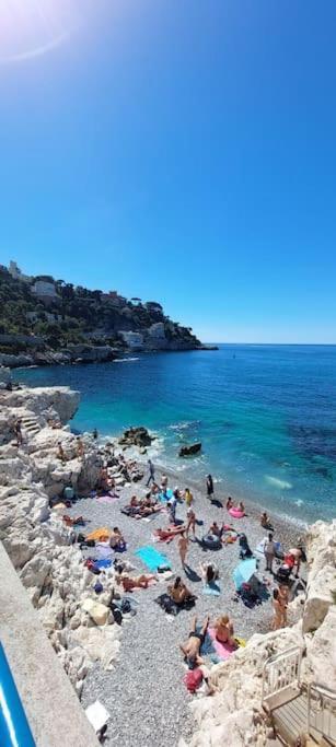 Appartement 2P Renove Avec Terrasse Au Port De Nice Luaran gambar